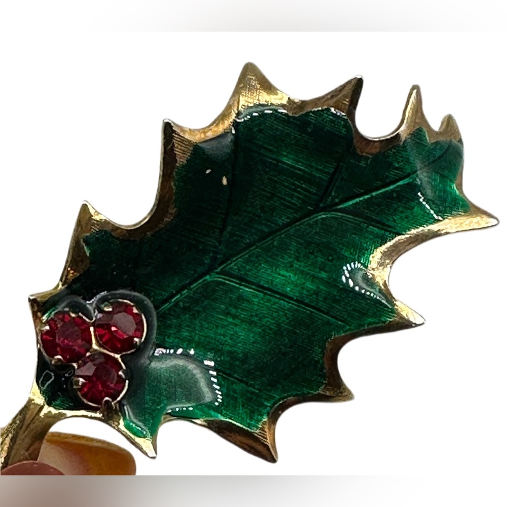 Vintage Green Holly Berry Leaf Red Rhinestone Christmas‎ Holiday Brooch Pin